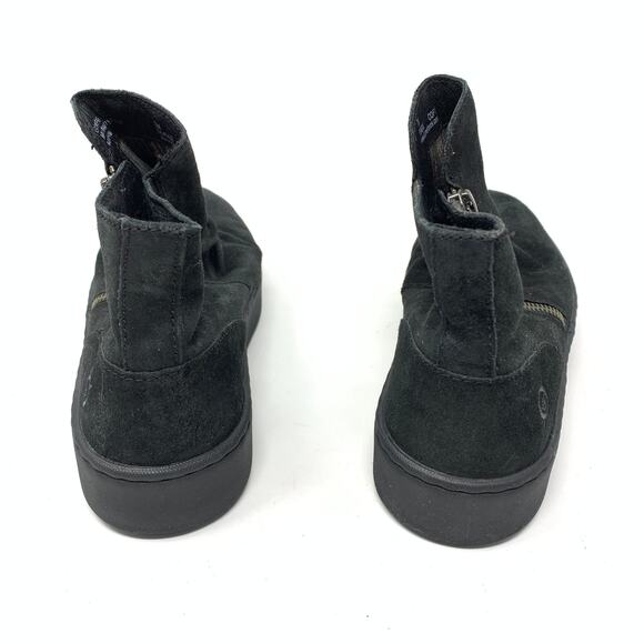 Born Women's Size 7 Scone Distressed Suede Ankle Booties Round Toe Black - Picture 4 of 7